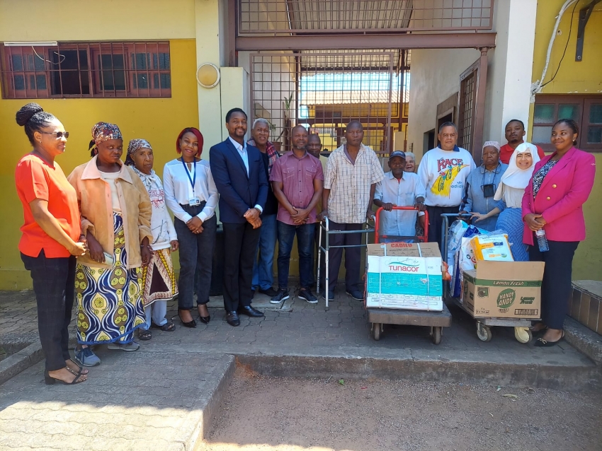 FIPAG celebra o Dia do Idoso com doação ao lar Nossa Senhora Dos Desamparados